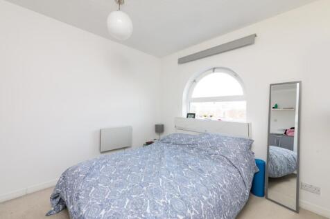 Bedroom2