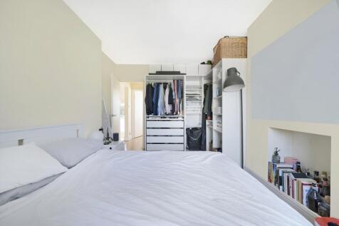 Bedroom2