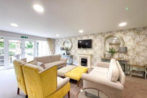 Communal Lounge