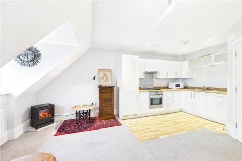 Kitchen &amp; Dining