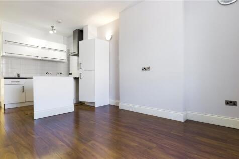 Living Room/Kitchen