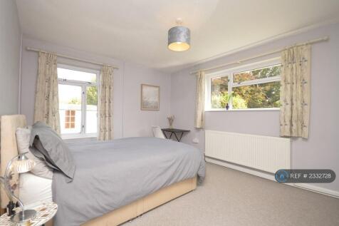 Master Bedroom Triple Wardrobes