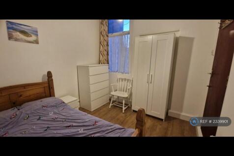 Small Bedroom