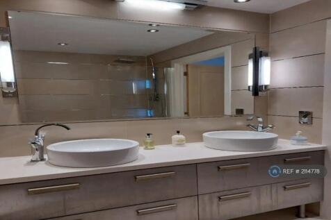Double Sinks. 