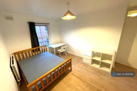 Large Double Bedroom