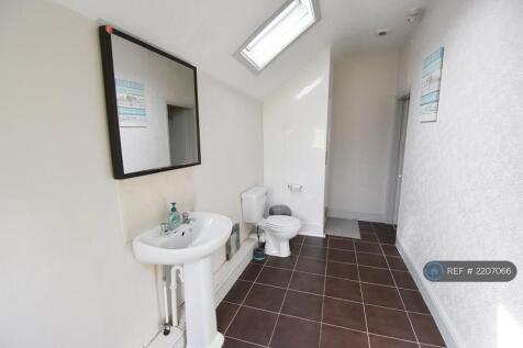 Upstairs Shower Room