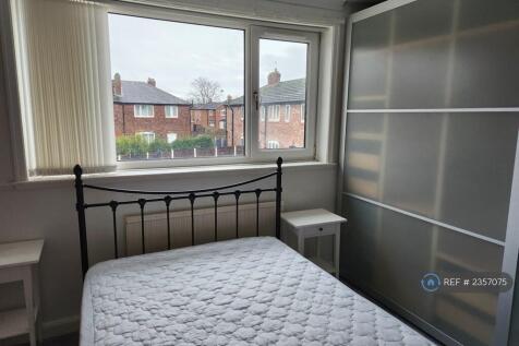 Double Room £750 Pcm