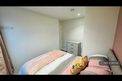 Bedroom 4 - Double Room For Single Occupancy