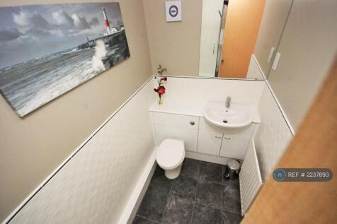 Bed 1 En-Suite