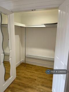 Walk In Wardrobe