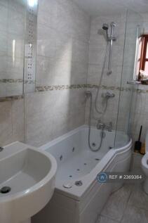 Bathroom2