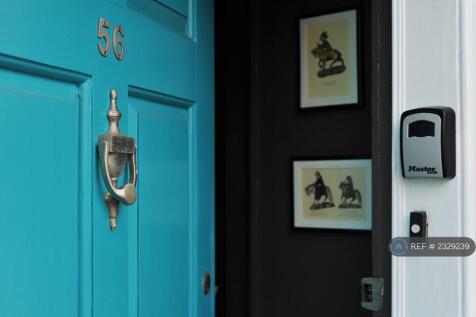 Front Entrance On St Dunstans Str