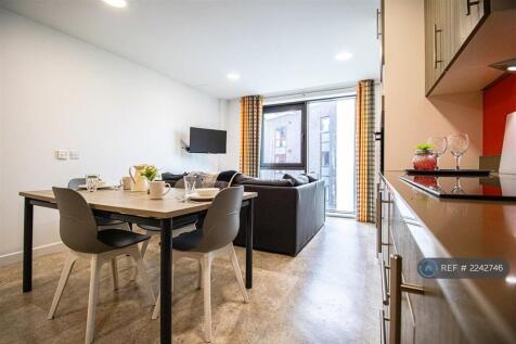 Shared Kitchen/Diner