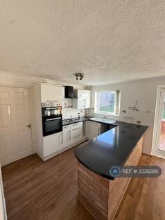 Open Plan Kitchen/ Dining Area