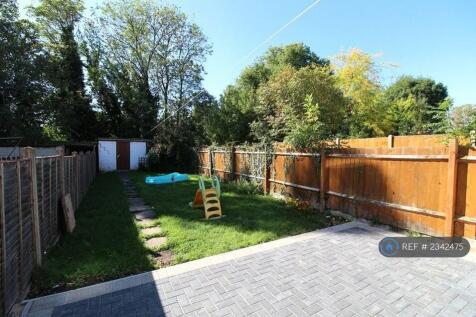 Garden With Patio
