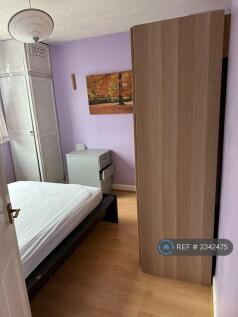 Double Bedroom 2 With Wardrobes