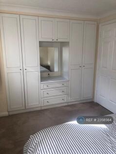 Double Fitted Wardrobes 