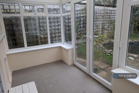 Conservatory Off Double Bedroom