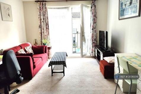 Rm 1 -  Private Lounge With Balcony