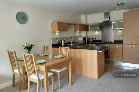 Dining Area In Open-Plan Lounge/Kitchen/Diner