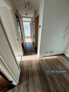 Large Entrance Hallway