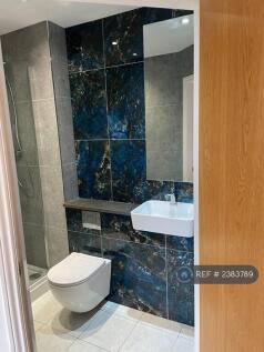 Master En-Suite