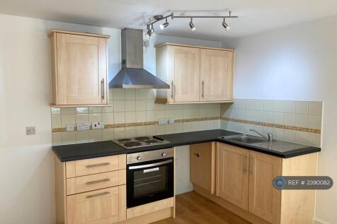 Open Plan Living: Kitchen Area