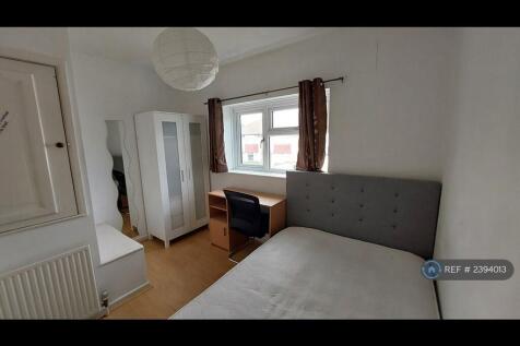 Double Bedroom 3 On First Floor