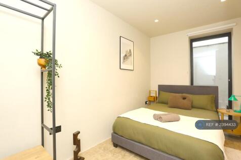 Ground Floor Bedroom 1