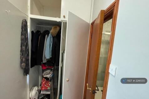 Wardrobes 
