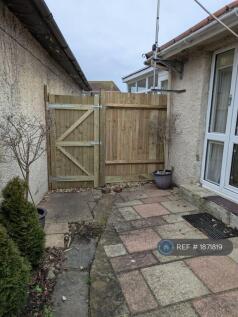 Courtyard Garden View 1