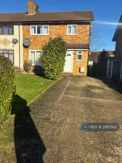 Specious Four Bedrooms End- Of- Terrace 