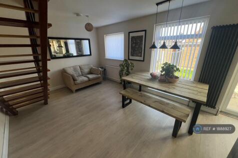 Open Plan Living Area - Dining - Kitchen