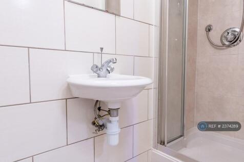 3 x Clean Modern Shower Rooms