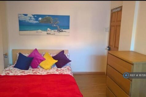 Large Double Bed Room Fully Furnished
