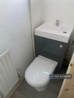 Downstairs Toilet 