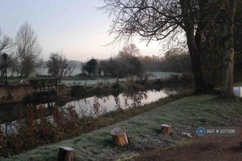 North Frontage Looking North Over The Stour