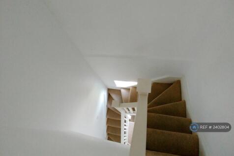 Staircase To 2nd Floor Flat