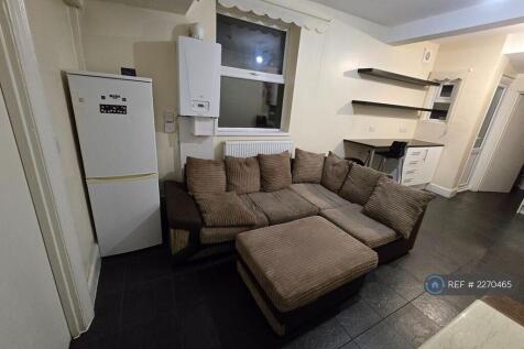 Living Room 4a