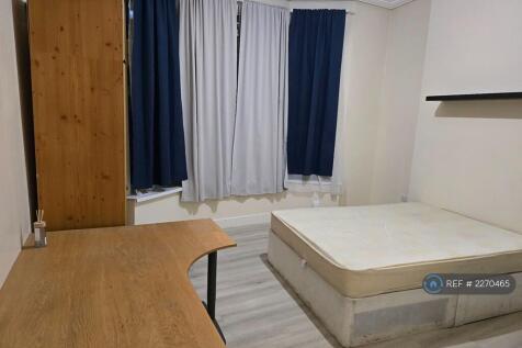 Front Room 1a