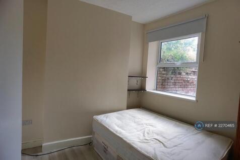 Rear Room 3