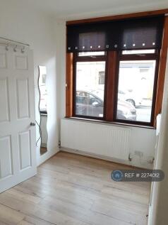 Ground Floor Front Bedroom 
