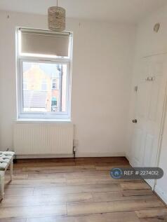 1st Floor Back Bedroom 1