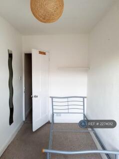 1st Floor Back Bedroom 2