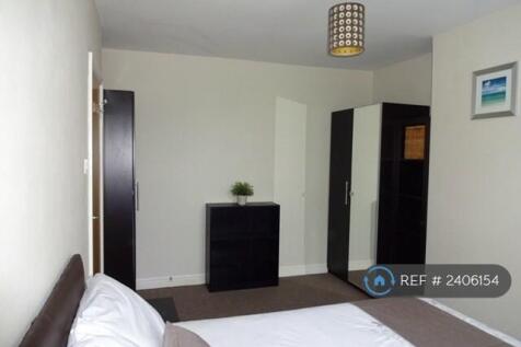 Bedroom 2 - 1st Floor