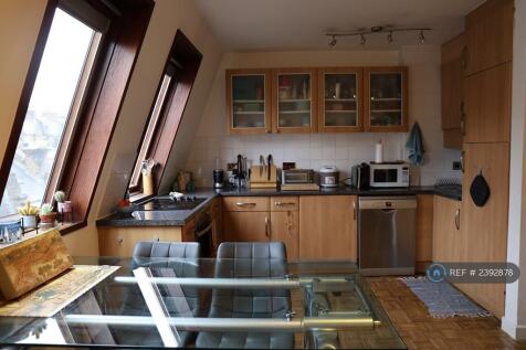 Kitchen / Dining
