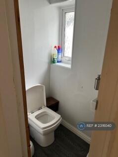 Upstairs Toilet (Separate) 