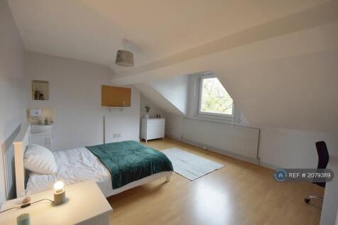 Room 6 - Available