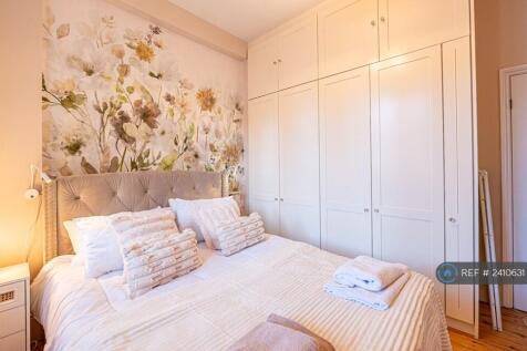 Large Wardrobe 