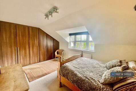 Master Bedroom With Large Built In Wardrobes 